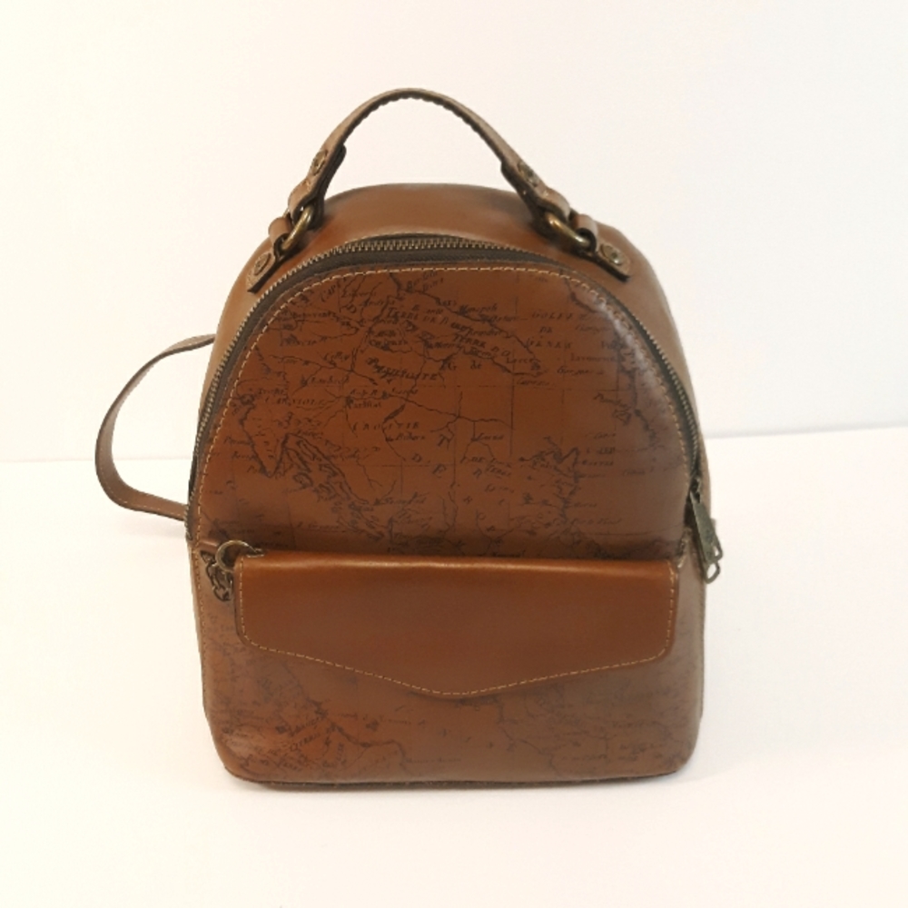 Patricia Nash Montioni Backpack Map Print Leather Convertible Straps with Wallet